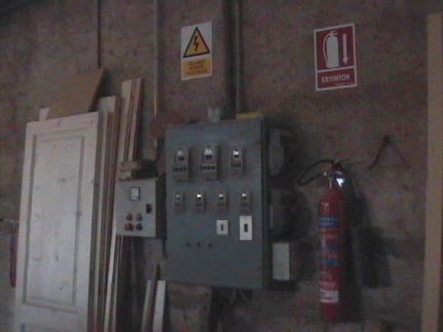 INDUSTRIA ELECTRICA (2) RIESGO ELECTRICO